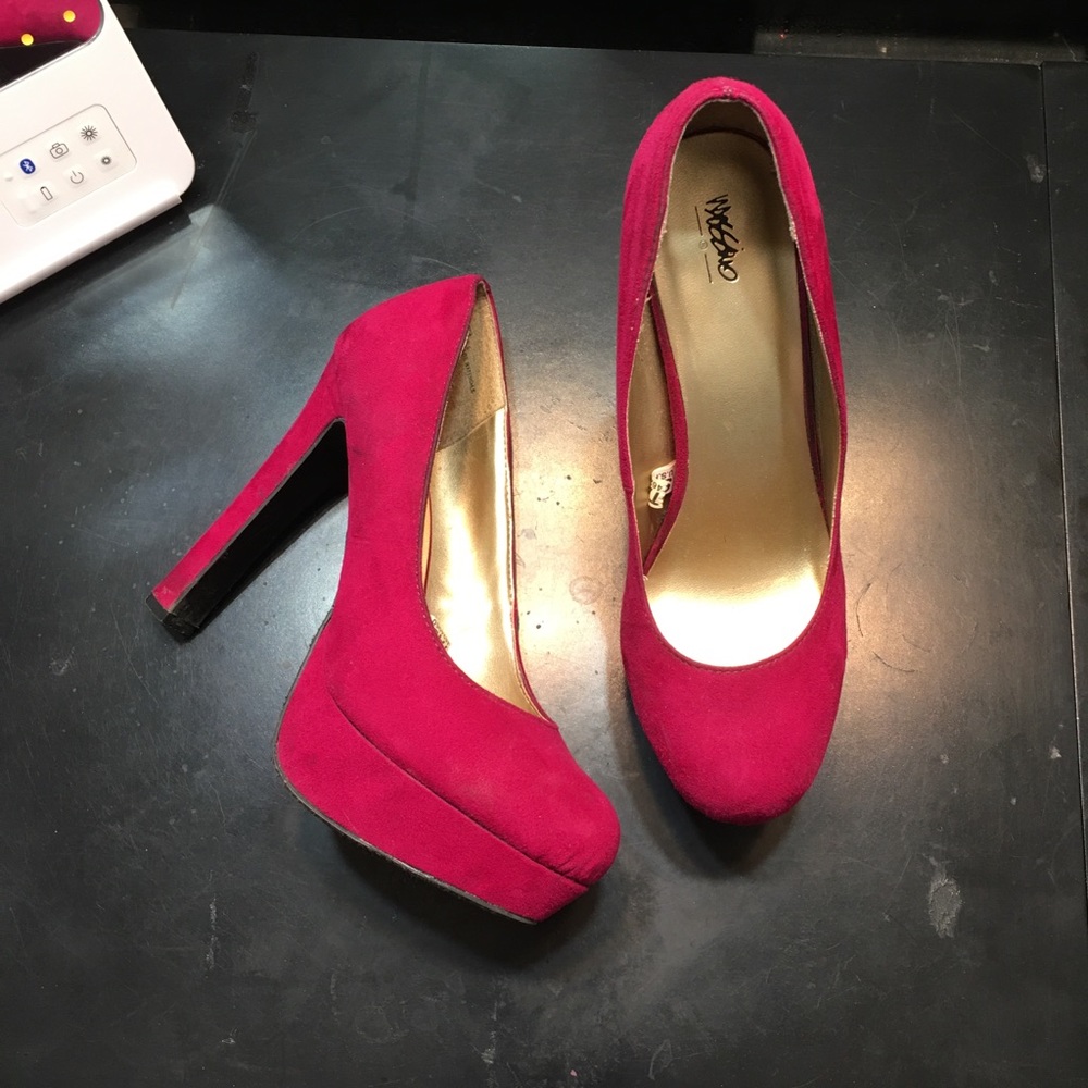 Pink pumps - Picture 2 of 5